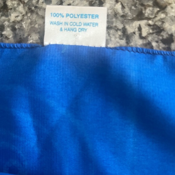 Surface brand scarf, 84” x 70” multi color - Picture 3 of 5